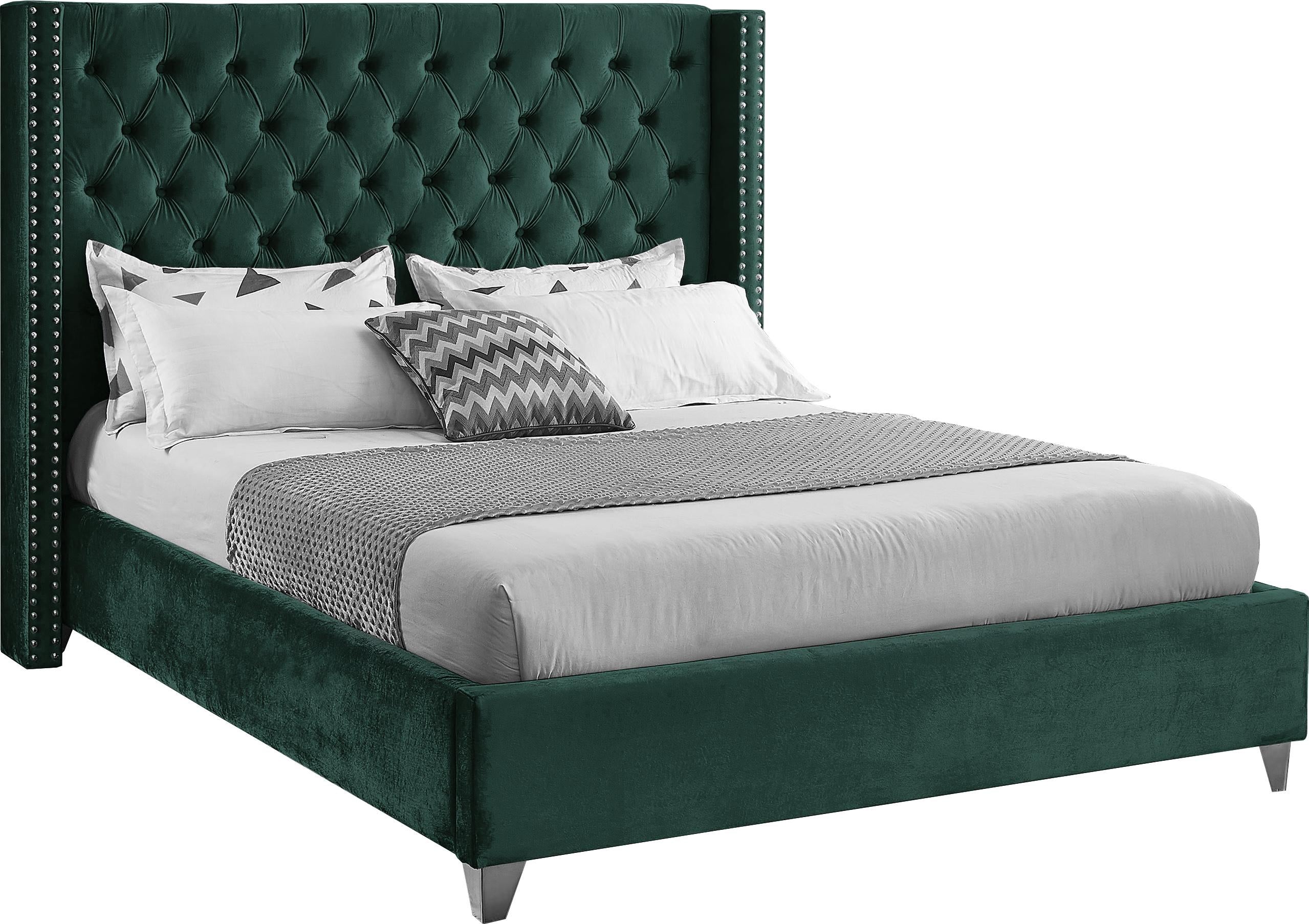 Aiden Green Velvet Full Bed