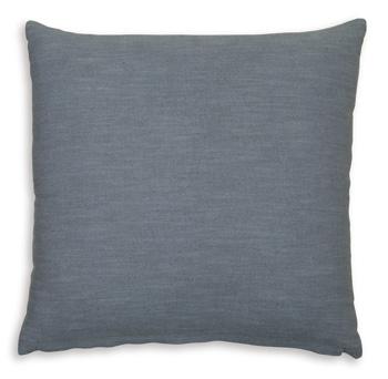 Thaneville Pillow